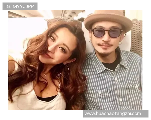 日本前足球明星喜结良缘与爱妻携手共度幸福人生